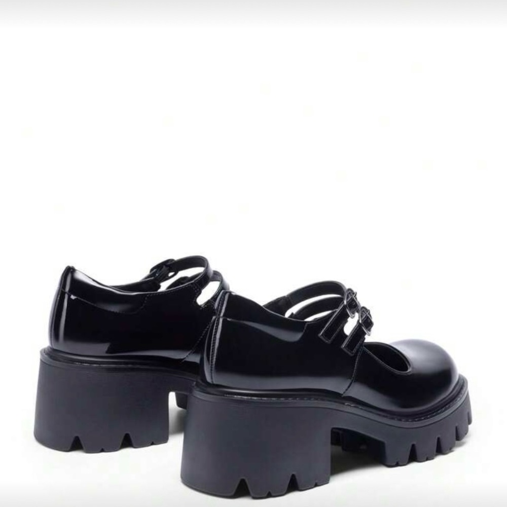 Black Platform Mary Jane Shoes - Picture 2 of 8